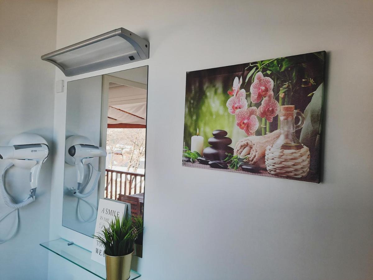 Mobile Home Fantasea نوفي فينودولسكي المظهر الخارجي الصورة